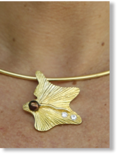 Necklace-Neck3